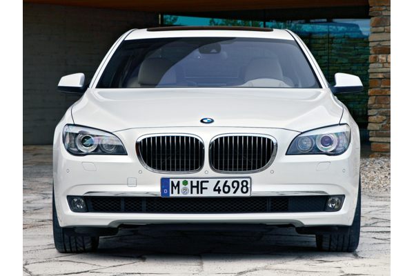 2010 2010-BMW-760-Sedan-L