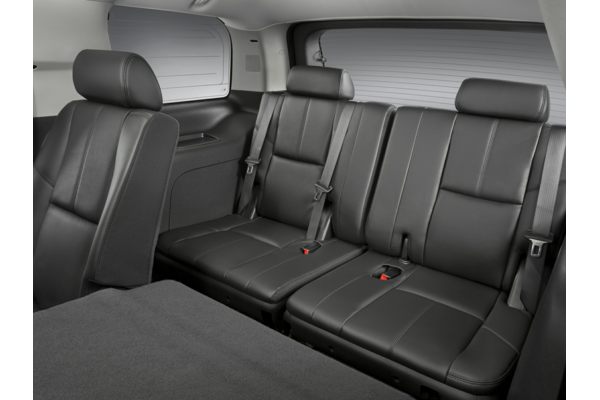 2011-Chevrolet-Tahoe-Hybrid-SUV-Base-4x2-Interior-1.png
