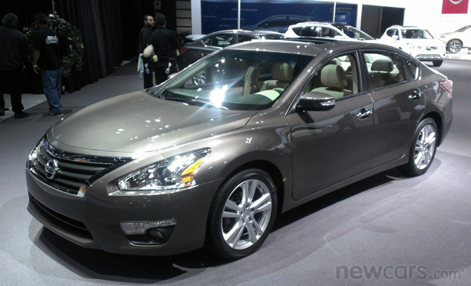 2013 Nissan altima coupe redesign #3